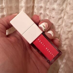 Fenty by Rihanna Beauty Cream Liquid blush- Fiya Pipaya 02 shake n play